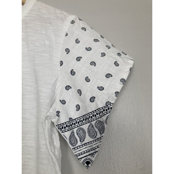 Studio West Bandana Sleeve White Tshirt Top Blouse White Size Medium - Picture 3 of 5